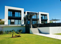 Villa Moderna de Nueva ConstrucciÃ³n